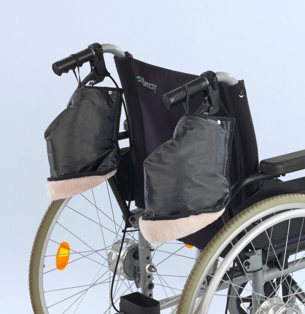 Rollator/wheelchair handwarmer Rollator/wheelchair handwarmer