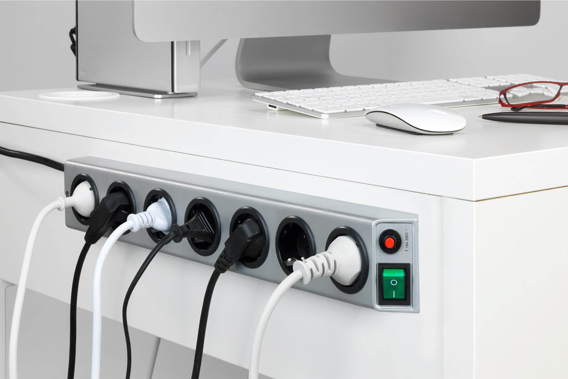 High Tech Doopelklebeband extra stark, 3 Meter High Tech Doopelklebeband extra stark, 3 Meter