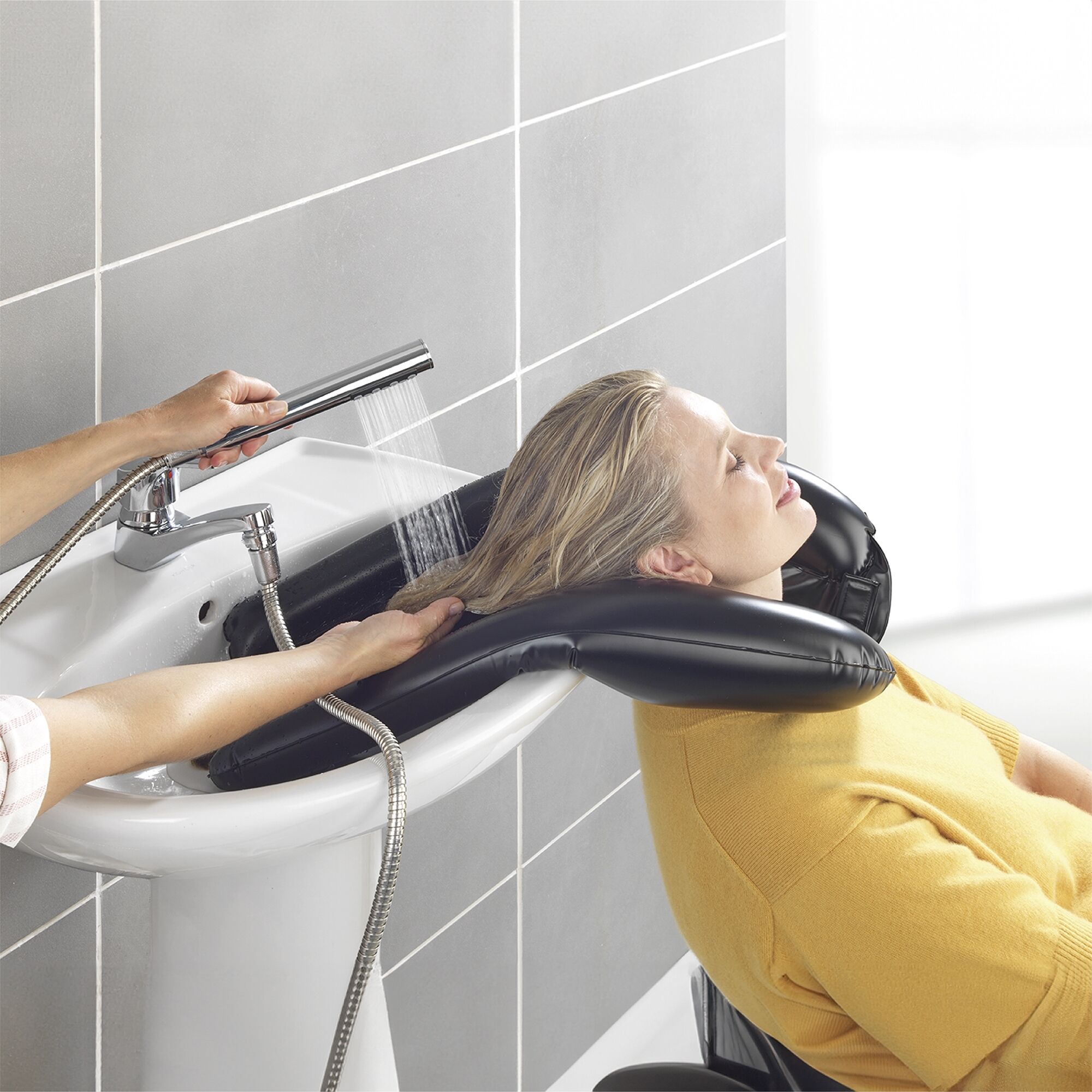 Haarwaschhilfe, aufblasbar